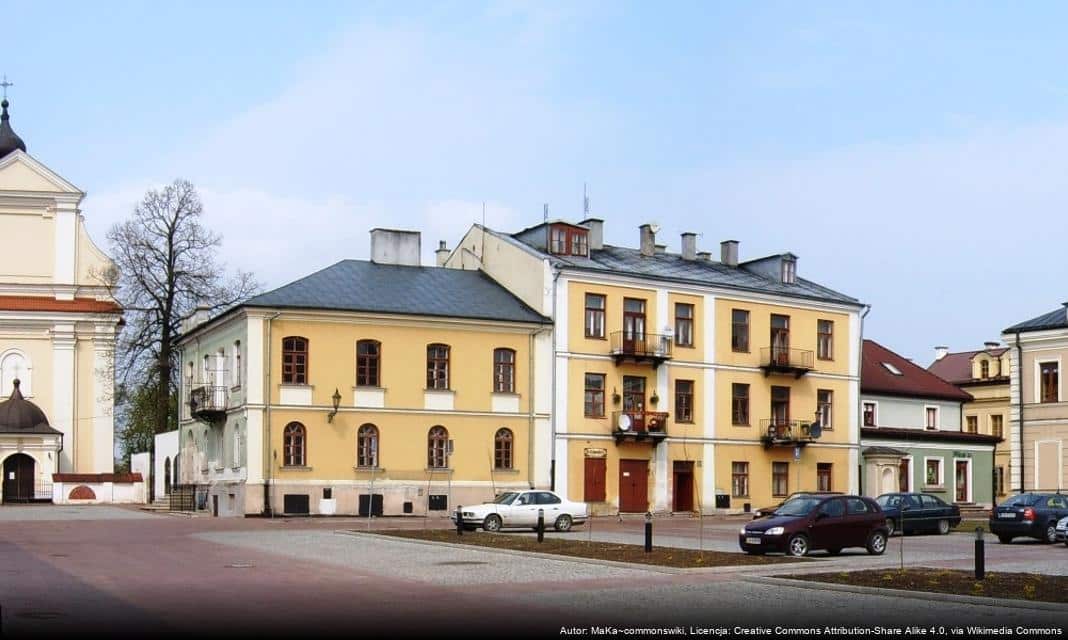 Muzyczno-filmowe wydarzenie „sanah NA STADIONACH” w Zamościu